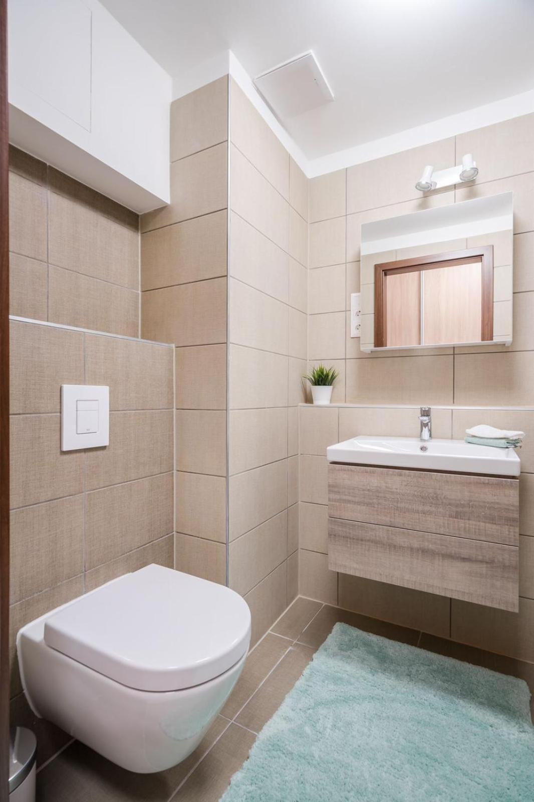 Comfort Court Apartment - Free Parking, Balcony Budapeszt Zewnętrze zdjęcie