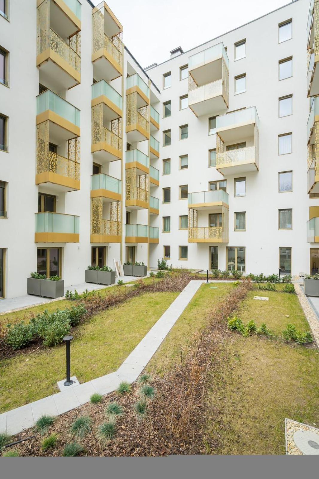 Comfort Court Apartment - Free Parking, Balcony Budapeszt Zewnętrze zdjęcie